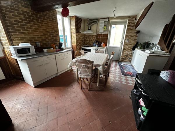 Maison à vendre à Saint-Julien-du-Sault dans l'Yonne (89330), ref : 2400029