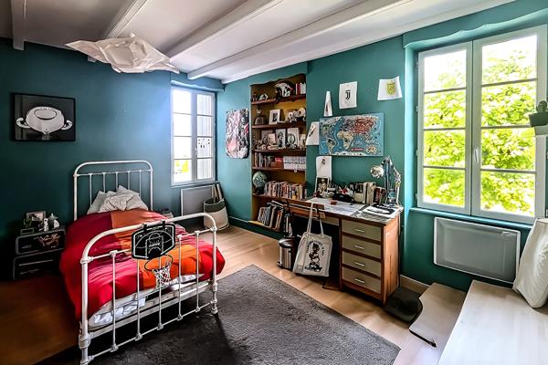 Maison Saint Sauveur D Aunis 5 pièce(s) 160 m2, Saint sauveur d aunis 17540