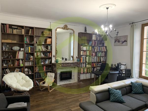 Maison de village à CHATEAU THIERRY (02400)