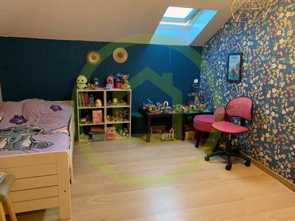 Maison de village à CHATEAU THIERRY (02400)