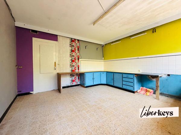 LA CHÂTAIGNERAIE – MAISON DE VILLE 269 M² AVEC STUDIO INDÉPENDANT : RÉSIDENCE FAMILIALE OU INVESTISSEMENT LOCATIF À FORT POTENTIEL