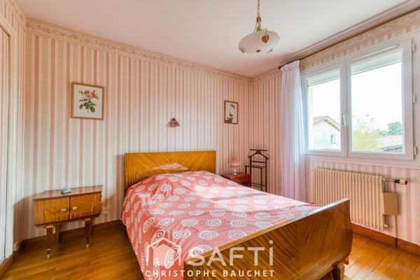Maison familiale à Saint Denis lès Bourg