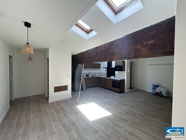Appartement à louer, 4 pièces - Tournon-sur-Rhône 07300