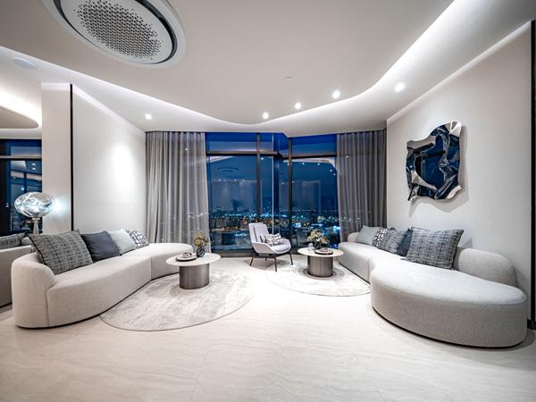Knightsbridge Space Rama 4 Condominiums loft design à 180 m du MRT Khlong Toei