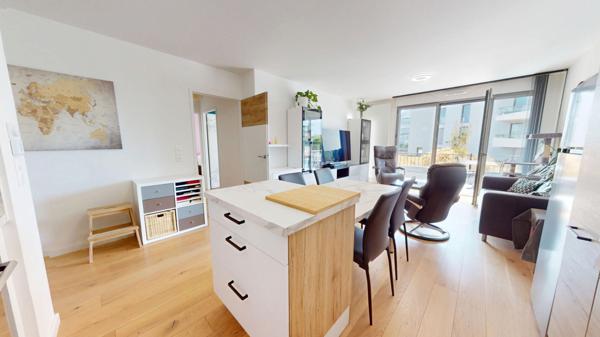 APPARTEMENT PRESQUE'ILE DE CAEN AVEC TERRASSE ET PARKING