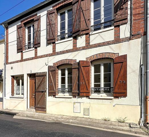 Plein centre ville avec garage et bon DPE