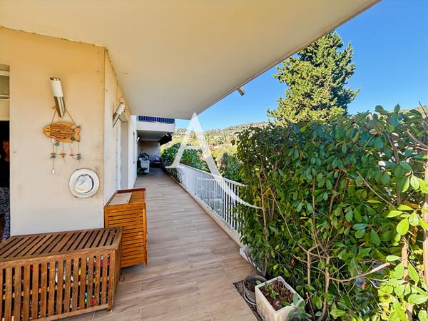 Appartement Le Cannet 4 pièces 98 m² avec garage et caves