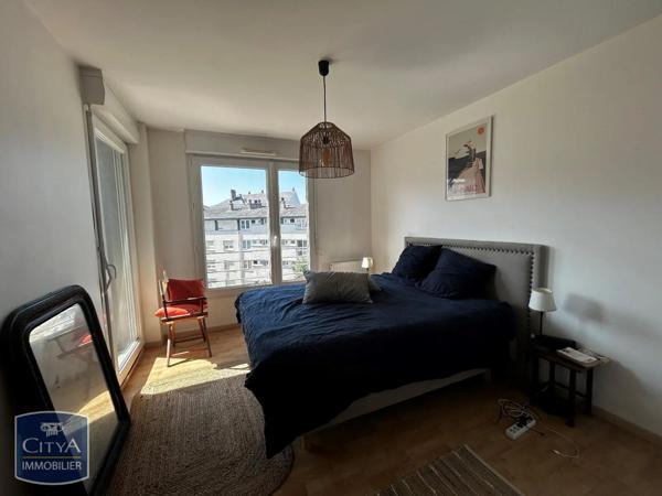 Appartement à louer 2 pièces 49.71m²