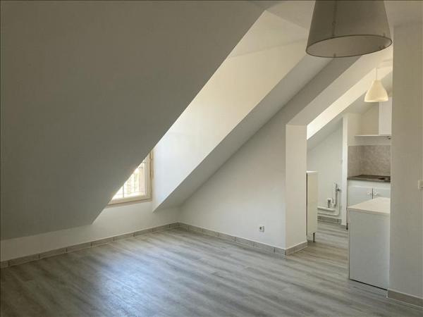 Appartement à louer |  BEYNES |  1 pièce | 26 m²