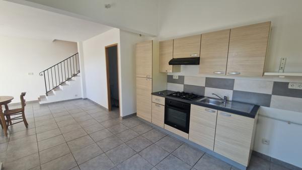 Lorgues (83510) Maison 2 pièces avec jardin