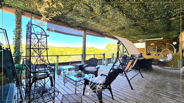 Rocbaron : Mobil home T4 de 57 m² sur un terrain de 290 m² avec terrasse de 100 m², spa, cave de 30 m²...