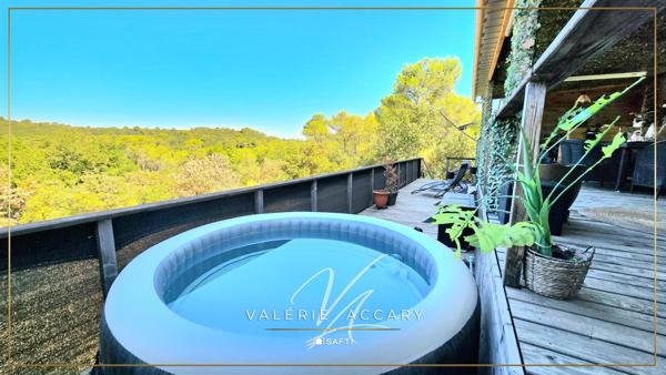 Rocbaron : Mobil home T4 de 57 m² sur un terrain de 290 m² avec terrasse de 100 m², spa, cave de 30 m²...
