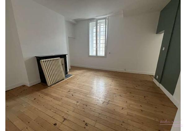 Charmant appartement rénové au coeur de Chemillé en Anjou