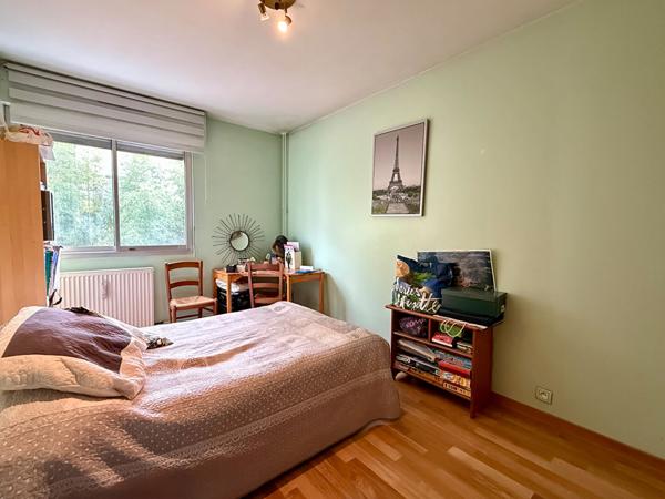 Appartement T5 de 100m² traversant à deux pas de la Gare Viotte