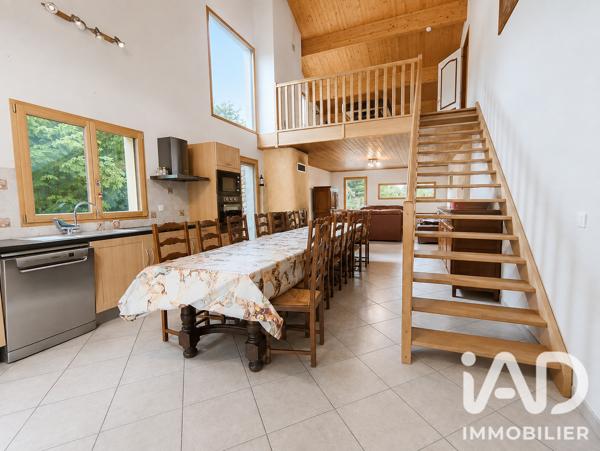 Maison à vendre 6 pièces 146 m² Saint-Pierre-dels-Forcats