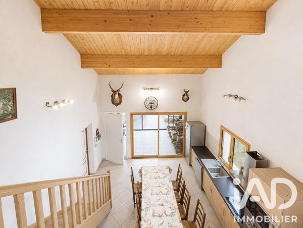 Maison à vendre 6 pièces 146 m² Saint-Pierre-dels-Forcats