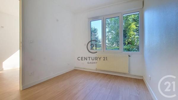 Maison à vendre  7 pièces - 143,94 m 2   GAGNY  - 93