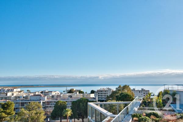 Appartement F4 à vendre  4 pièces - 139,62 m2 ST LAURENT DU VAR - 06