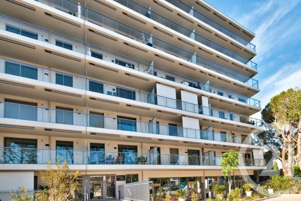 Appartement F4 à vendre  4 pièces - 139,62 m2 ST LAURENT DU VAR - 06