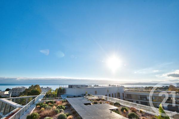 Appartement F4 à vendre  4 pièces - 139,62 m2 ST LAURENT DU VAR - 06