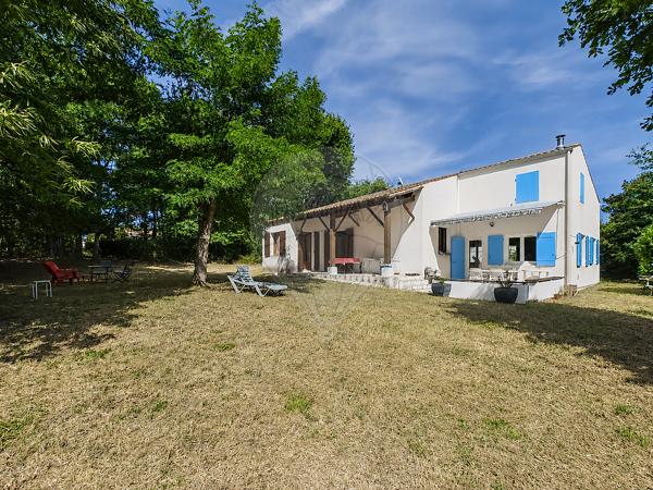 Maison 5 chambre(s) à vendre - Les Mathes, Charente-Maritime - 17