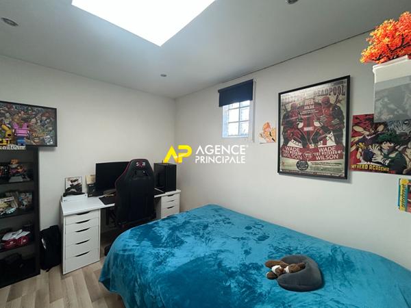 Maison de ville 5 pièce(s) €284 000 ** - Référence 4350