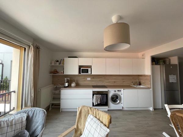 EXCLUSIVITÉ – Charmant 3 pièces lumineux – Bas-Montreuil / Métro Robespierre