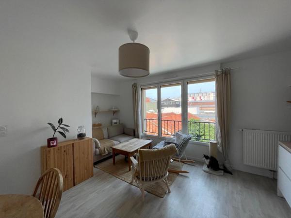 EXCLUSIVITÉ – Charmant 3 pièces lumineux – Bas-Montreuil / Métro Robespierre