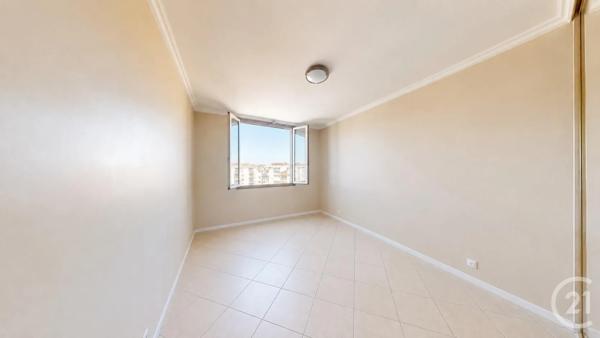 Appartement F3 Bis à vendre  4 pièces - 75,07 m 2   AUBERVILLIERS  - 93