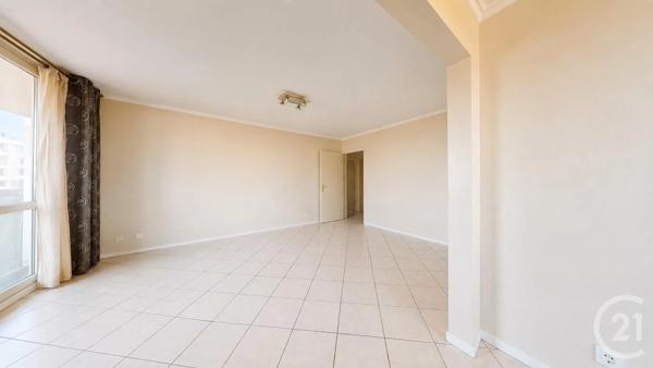 Appartement F3 Bis à vendre  4 pièces - 75,07 m 2   AUBERVILLIERS  - 93