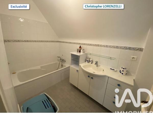 Maison à vendre 5 pièces 172 m² Yenne