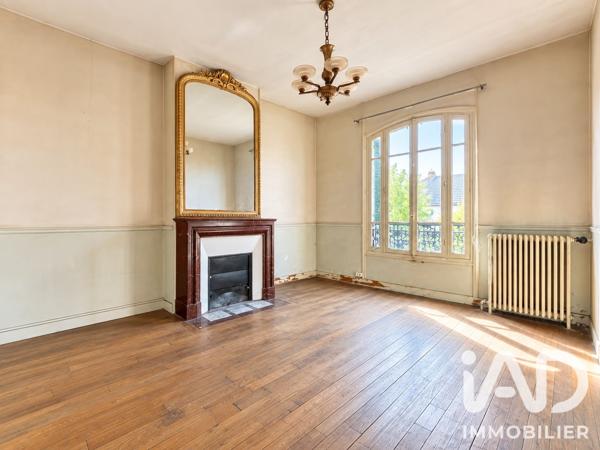 Maison à vendre 6 pièces 137,94 m² Villecresnes