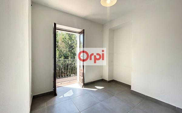 Maison à vendre    3 pièces •  Porto-Vecchio