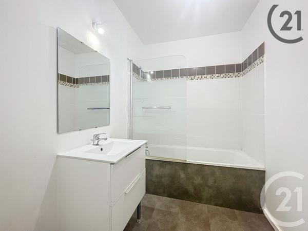 Appartement F3 à vendre  3 pièces - 76,63 m2 LEVALLOIS PERRET - 92