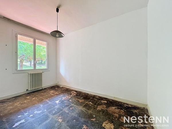 Maison traditionnelle de 6 pièces à vendre à Castanet-Tolosan - Un havre de paix rare à saisir !