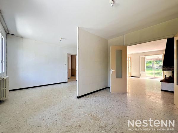 Maison traditionnelle de 6 pièces à vendre à Castanet-Tolosan - Un havre de paix rare à saisir !