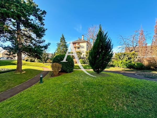 Appartement Bois D'Arcy 3 pièce(s) 77.7 m2