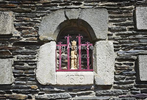 Maison à PLOERMEL, 56800 - 10 pièces 280m²