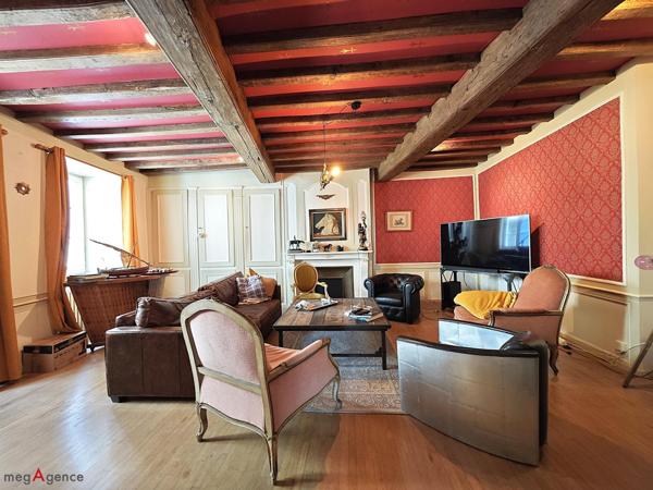 Maison à PLOERMEL, 56800 - 10 pièces 280m²