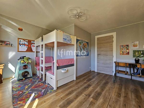 Maison individuelle avec dépendance aménagée