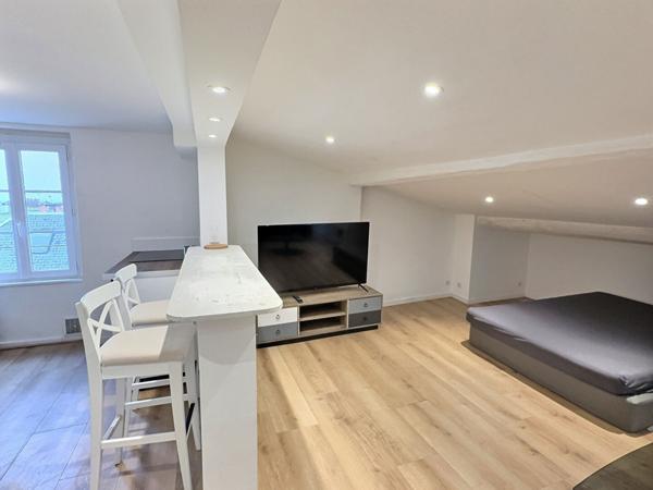 Appartement à la location type T1 - Clermont Ferrand - Meublé