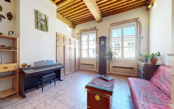 Appartement à vendre    3 pièces • 52 m2 Lyon 4