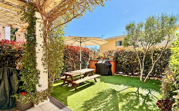 Maison à vendre    4 pièces • 80 m2 Vallauris