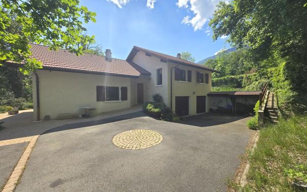 Maison à vendre    4 pièces • 129,10 m2 Sergy