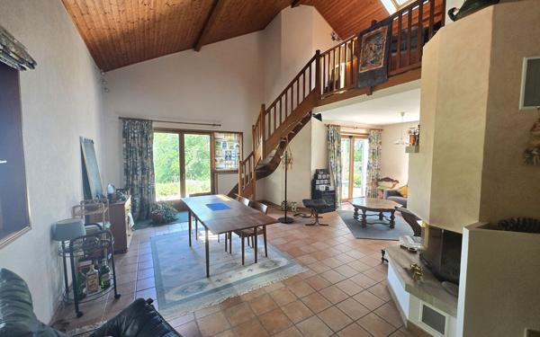 Maison à vendre    4 pièces • 129,10 m2 Sergy