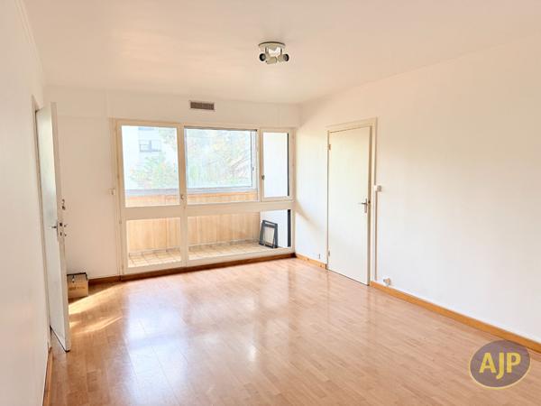 Appartement à vendre Saint Herblain - 2 pièces, 46m² avec 1 chambre(s) à 108 200€ - AJP Immobilier Saint Herblain
