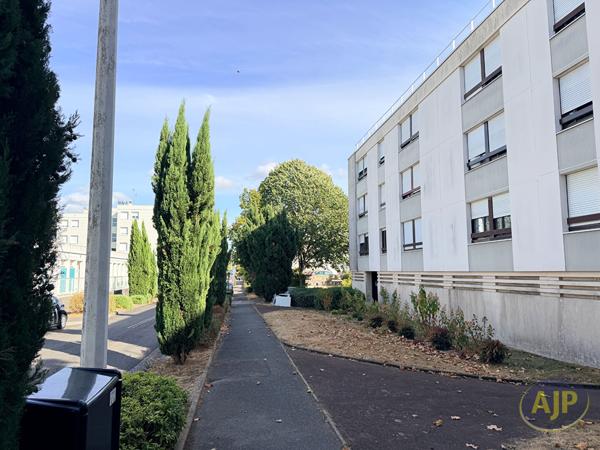 Appartement à vendre Saint Herblain - 2 pièces, 46m² avec 1 chambre(s) à 108 200€ - AJP Immobilier Saint Herblain