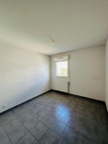 Appartement CHATEAURENARD 64.8 m²