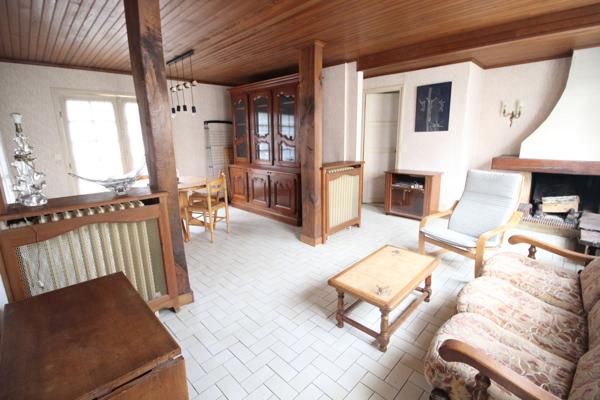Varennes-Jarcy (91480) Charmante maison des années 1940 avec fort potentiel, sur terrain de 530 m² – Varennes-Jarcy