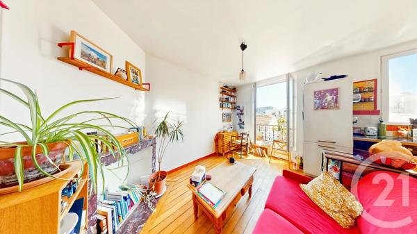 Appartement F2 à vendre  2 pièces - 30 m 2   PANTIN  - 93